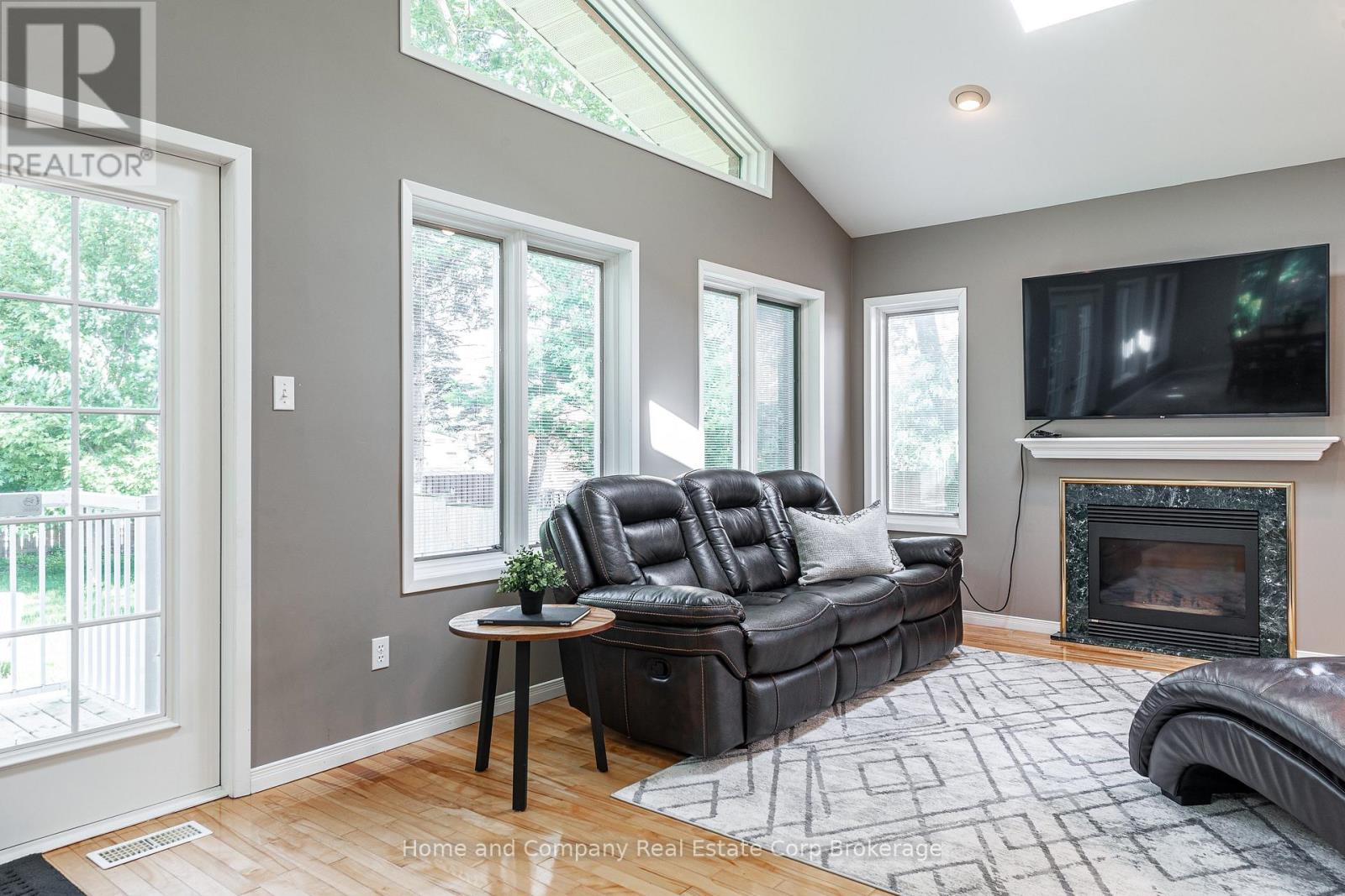 205 Graff Avenue, Stratford, Ontario  N5A 5L8 - Photo 23 - X12287832