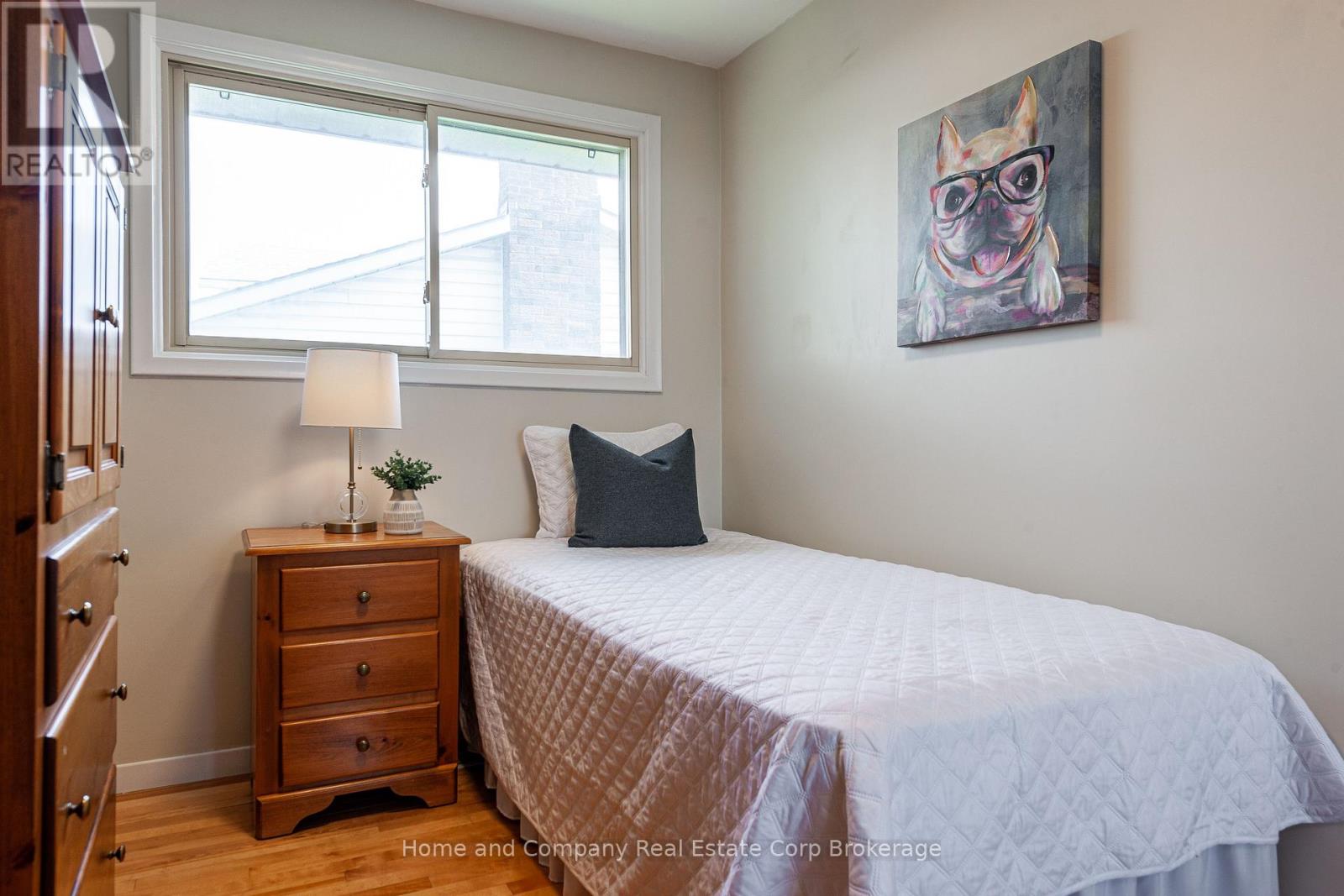 205 Graff Avenue, Stratford, Ontario  N5A 5L8 - Photo 30 - X12287832