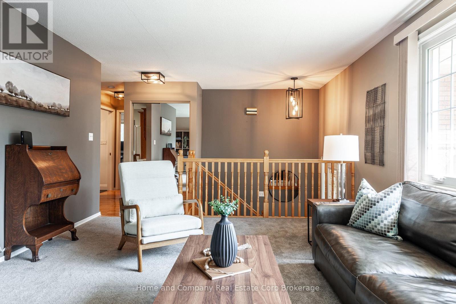 205 Graff Avenue, Stratford, Ontario  N5A 5L8 - Photo 5 - X12287832