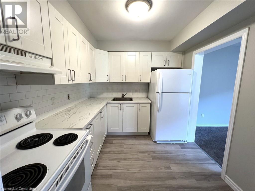 125 Sekura Crescent Unit# 21, Cambridge, Ontario  N1R 8B4 - Photo 4 - 40751710