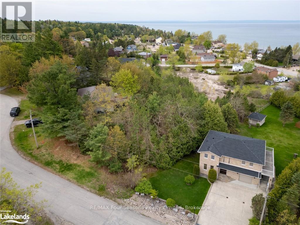 10 Lorrie Crescent, Tiny, Ontario  L0L 2T0 - Photo 15 - S12288269