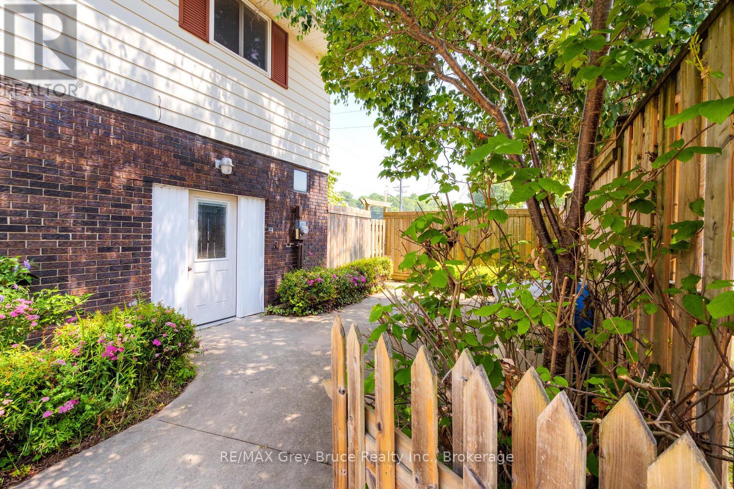 334 Main Street, South Bruce Peninsula, Ontario  N0H 2G0 - Photo 21 - X12288411