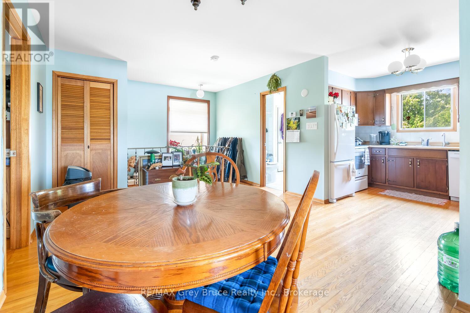 334 Main Street, South Bruce Peninsula, Ontario  N0H 2G0 - Photo 25 - X12288411
