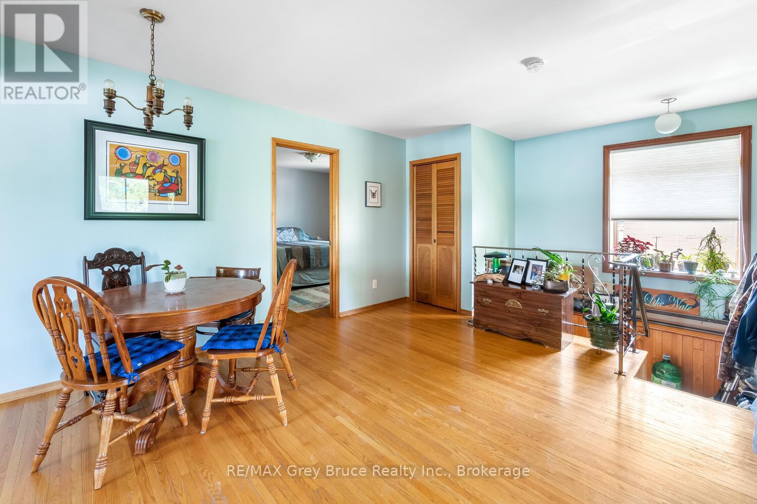 334 Main Street, South Bruce Peninsula, Ontario  N0H 2G0 - Photo 35 - X12288411