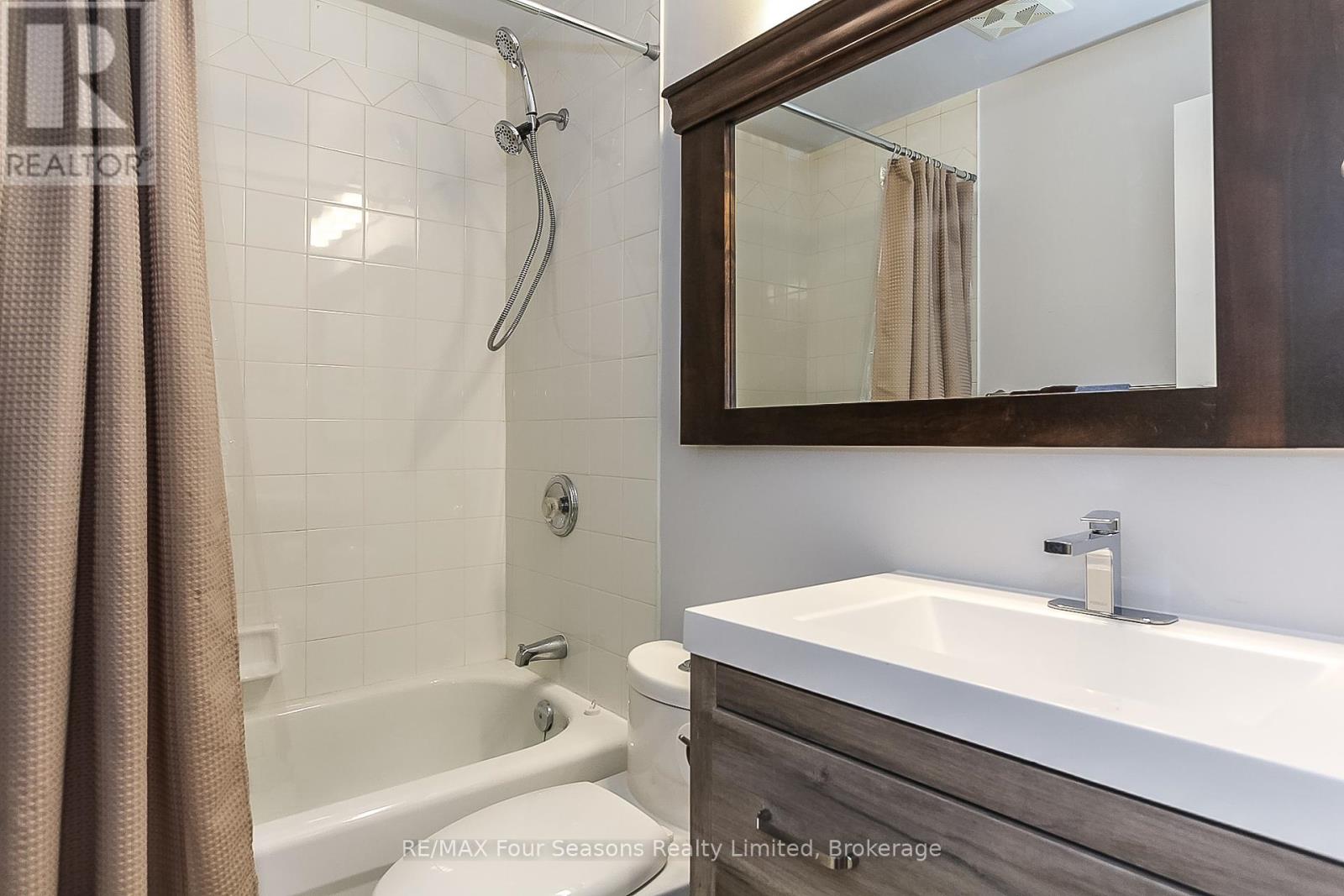 919 Cedar Pointe Court, Collingwood, Ontario  L9Y 5C7 - Photo 26 - S12288657