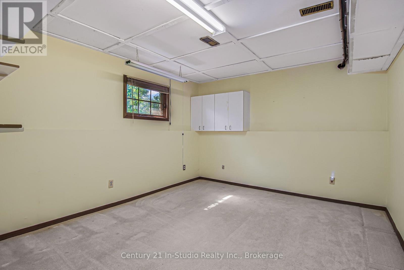 3 Gladstone Street, Huron-Kinloss, Ontario  N0G 2R0 - Photo 24 - X12289375