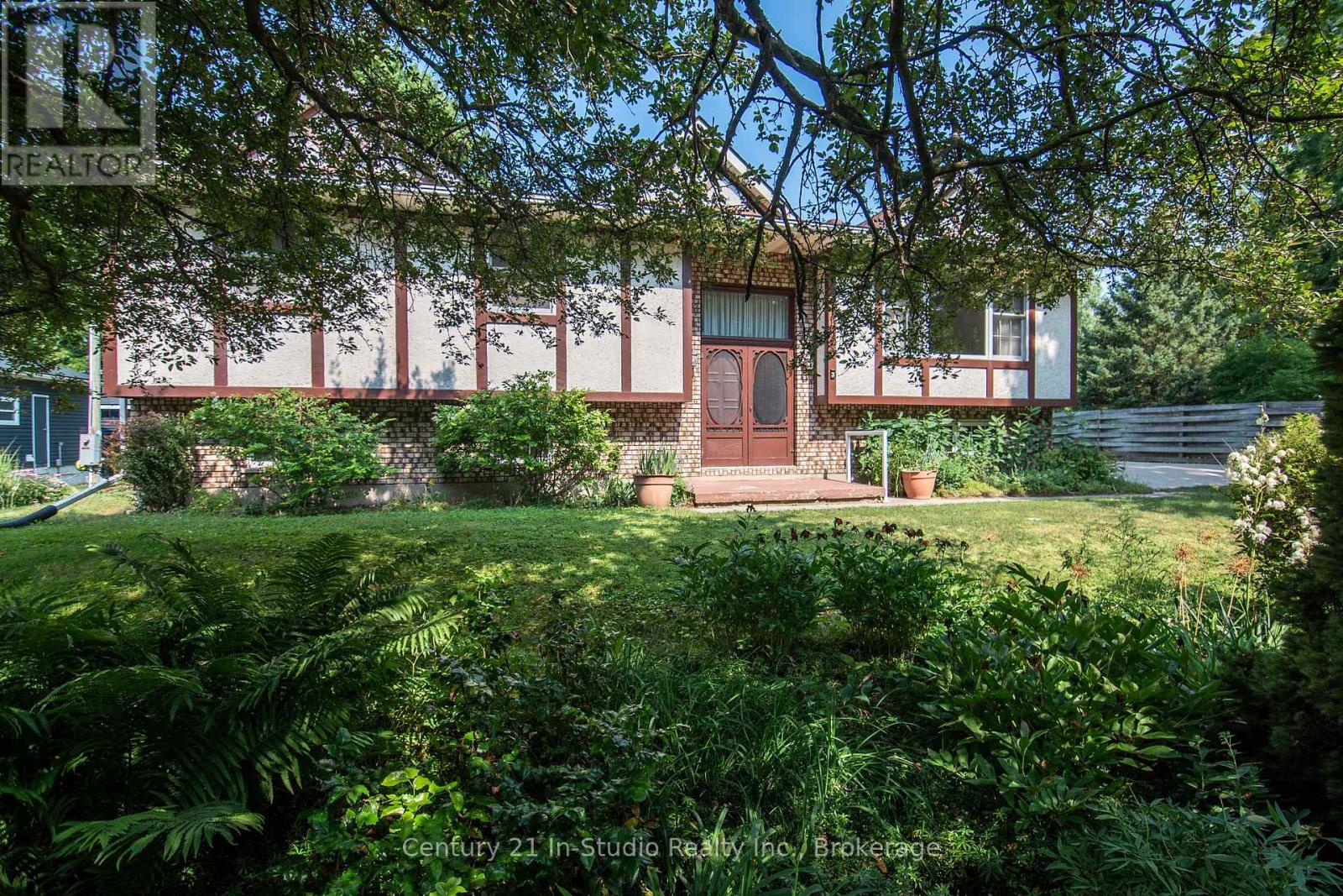 3 Gladstone Street, Huron-Kinloss, Ontario  N0G 2R0 - Photo 39 - X12289375