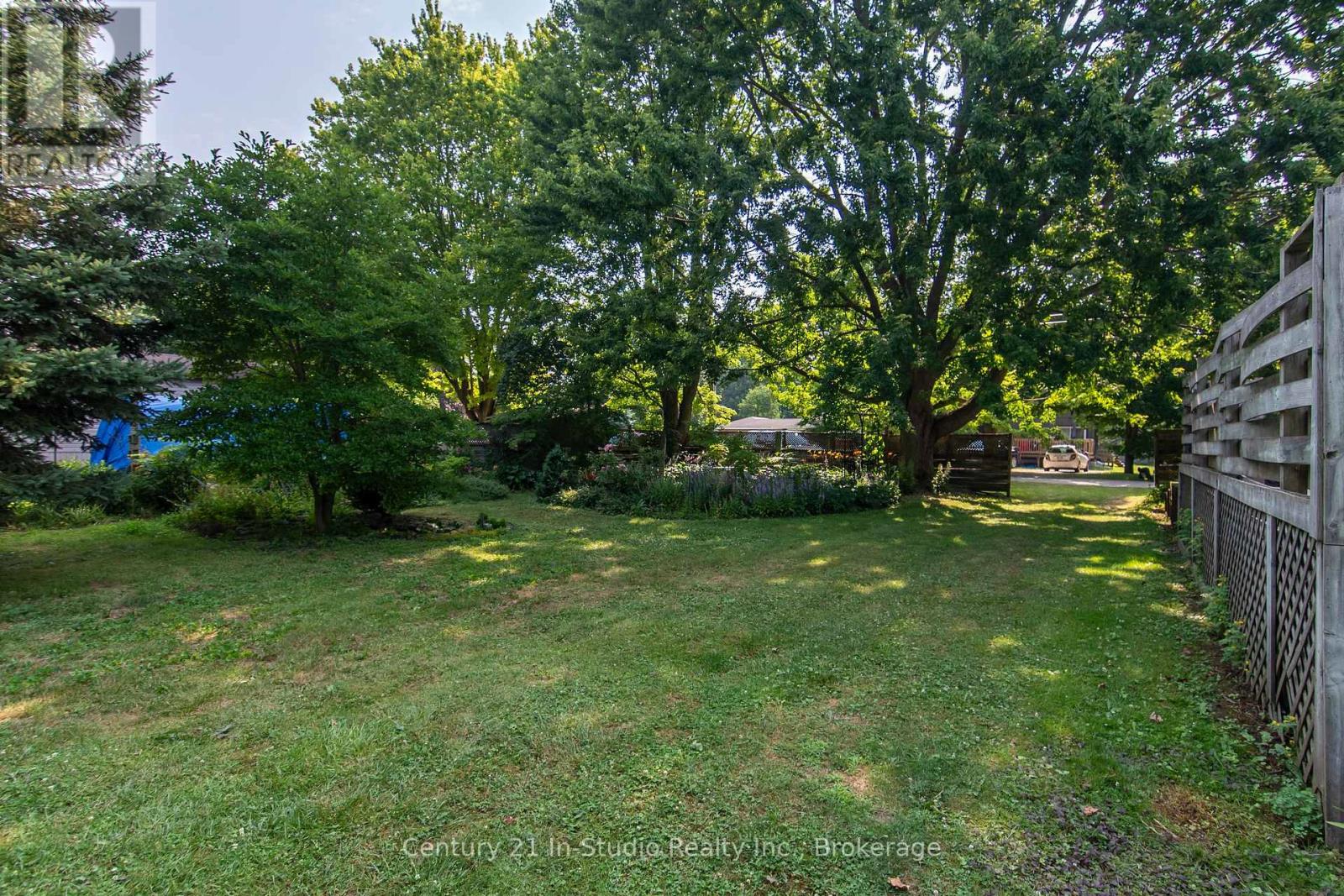 3 Gladstone Street, Huron-Kinloss, Ontario  N0G 2R0 - Photo 44 - X12289375