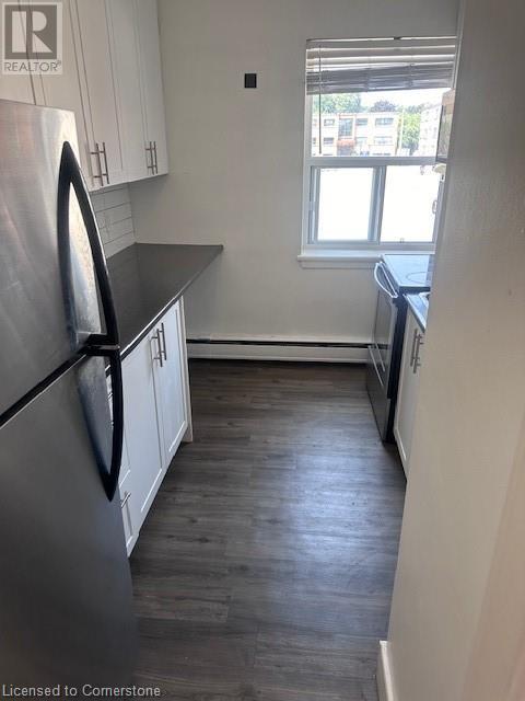 2 GRANT Boulevard Unit# 9, Dundas, Ontario