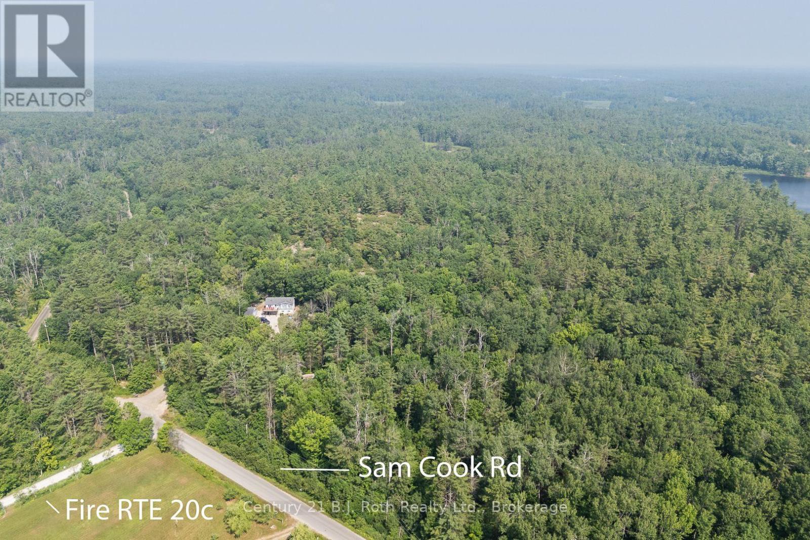 1140 Sam Cook Road, Gravenhurst, Ontario  P1P 1R3 - Photo 2 - X12289819