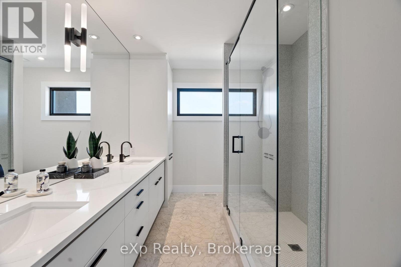 70 O.j Gaffney Drive, Stratford, Ontario  N5A 0K7 - Photo 27 - X12290060