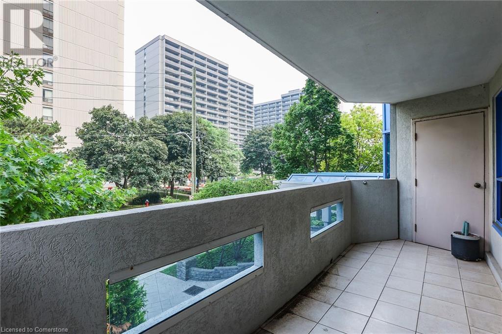 1272 Ontario Street Unit# 202, Burlington, Ontario  L7S 2L8 - Photo 12 - 40752134