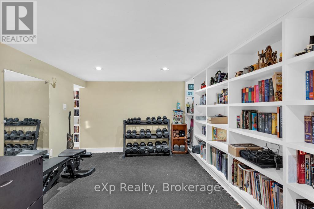 137 Birmingham Street, Stratford, Ontario  N5A 2T1 - Photo 24 - X12290246