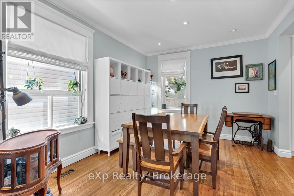 137 Birmingham Street, Stratford, Ontario  N5A 2T1 - Photo 9 - X12290246
