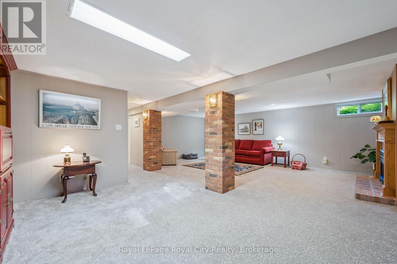 59 Algoma Drive, Guelph, Ontario  N1E 1C8 - Photo 27 - X12290908