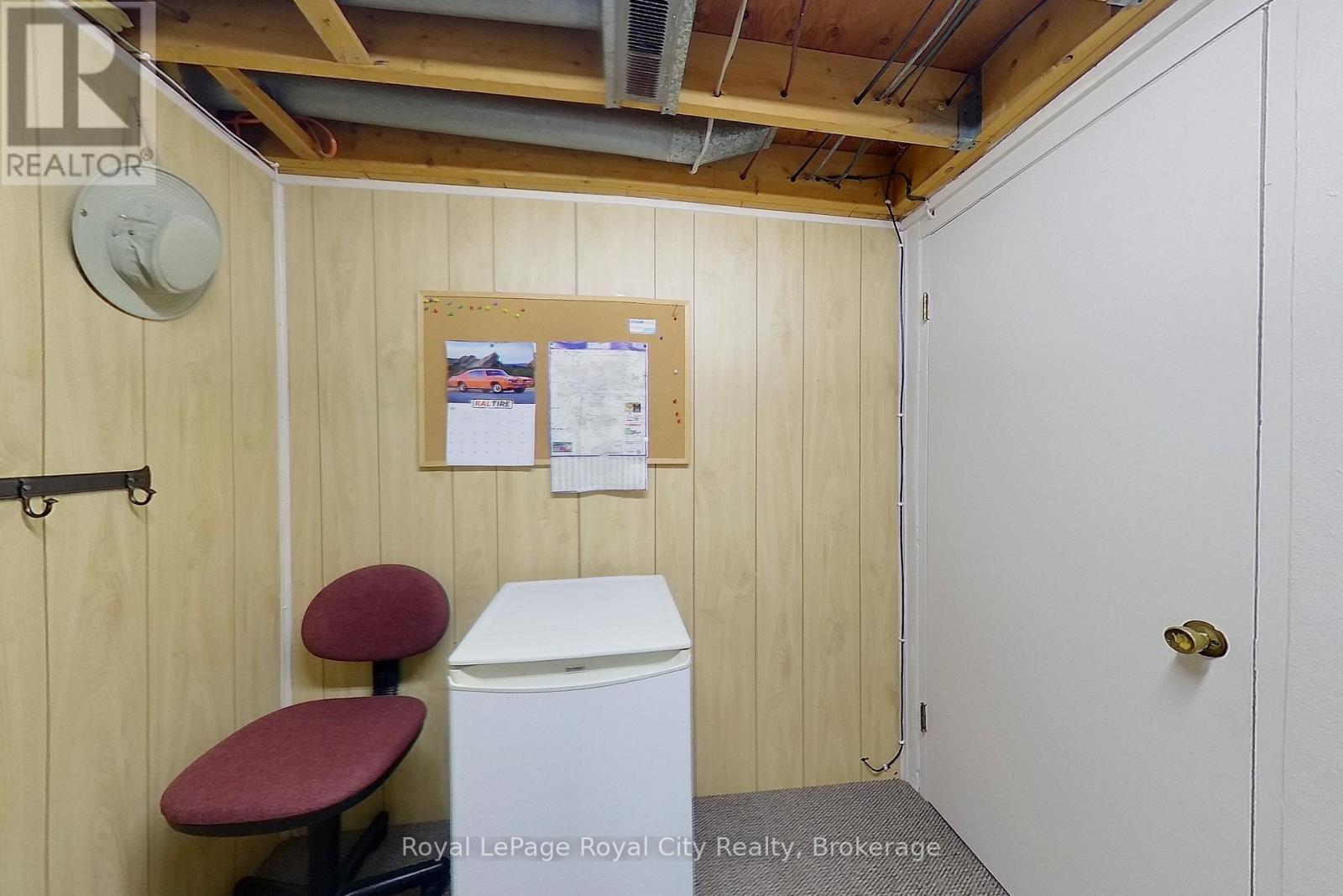 59 Algoma Drive, Guelph, Ontario  N1E 1C8 - Photo 29 - X12290908