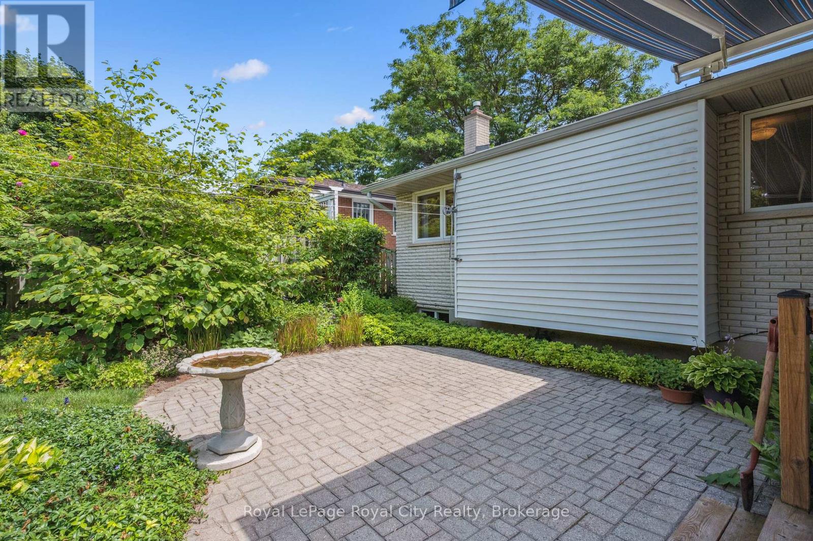 59 Algoma Drive, Guelph, Ontario  N1E 1C8 - Photo 41 - X12290908