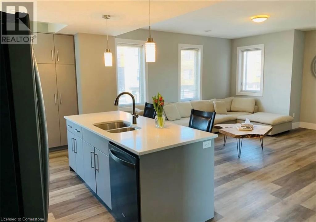 54 Bridge Street W Unit# 27, Kitchener, Ontario  N2K 0G4 - Photo 3 - 40752156