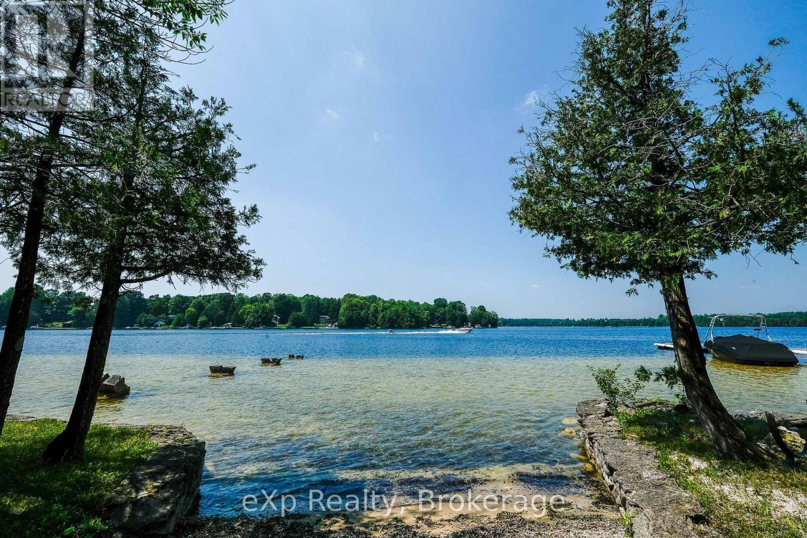 204 Mccullough Lake Drive, Chatsworth, Ontario  N0H 2V0 - Photo 26 - X12291615