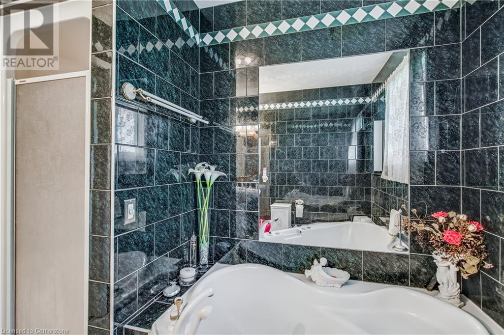 348 Barrick Road, Port Colborne, Ontario  L3K 4B5 - Photo 10 - 40752340