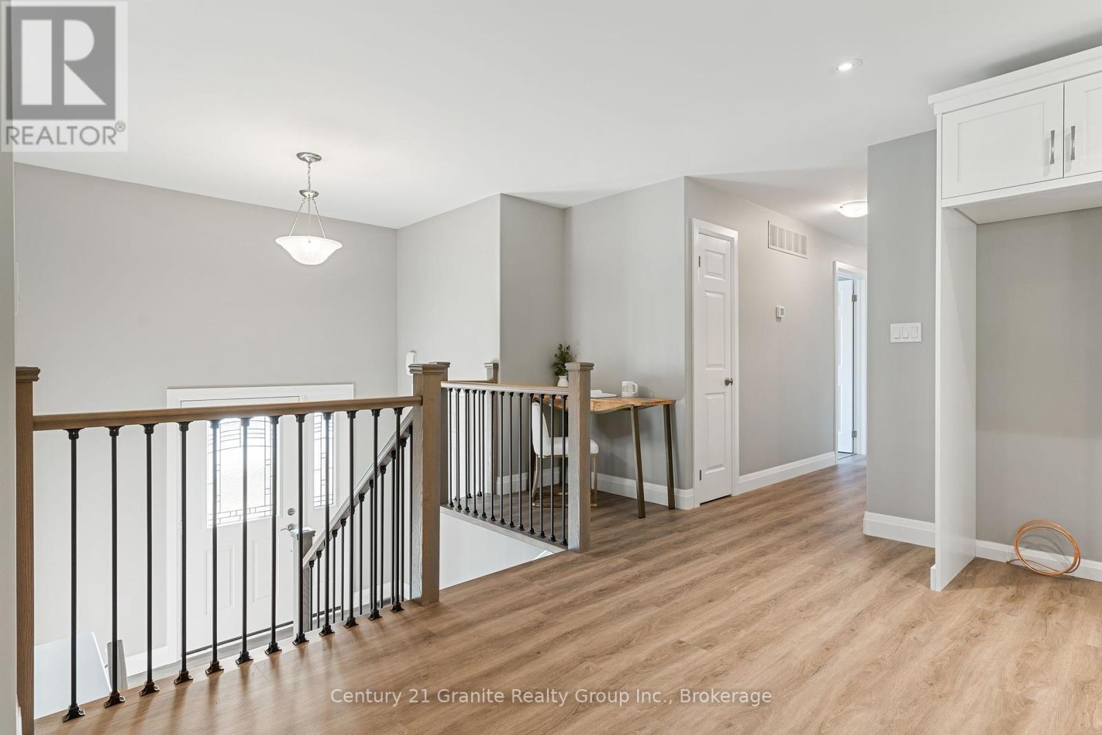 7 Marluc Avenue, Minden Hills, Ontario  K0M 2K0 - Photo 20 - X12292087
