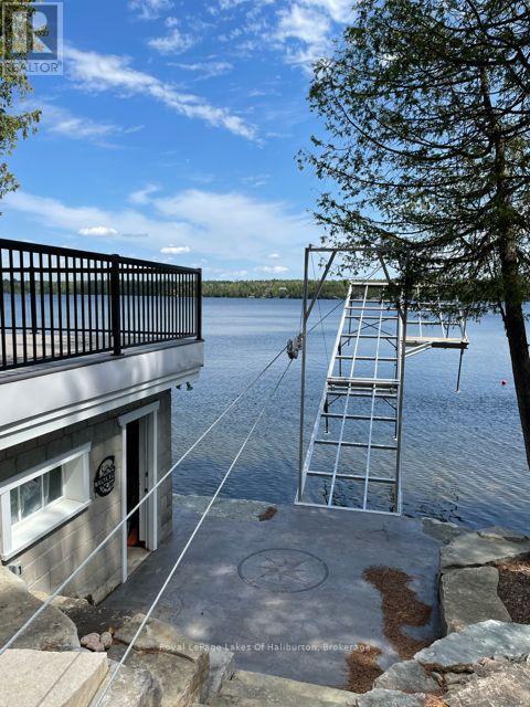 10 Griffin Drive, Kawartha Lakes, Ontario  K0M 1K0 - Photo 4 - X12292371
