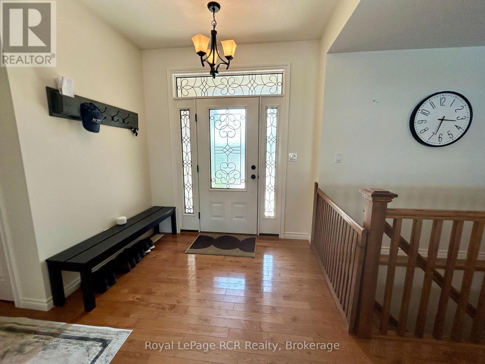 332 Westwood Drive, Brockton, Ontario  N0G 2V0 - Photo 12 - X12292447