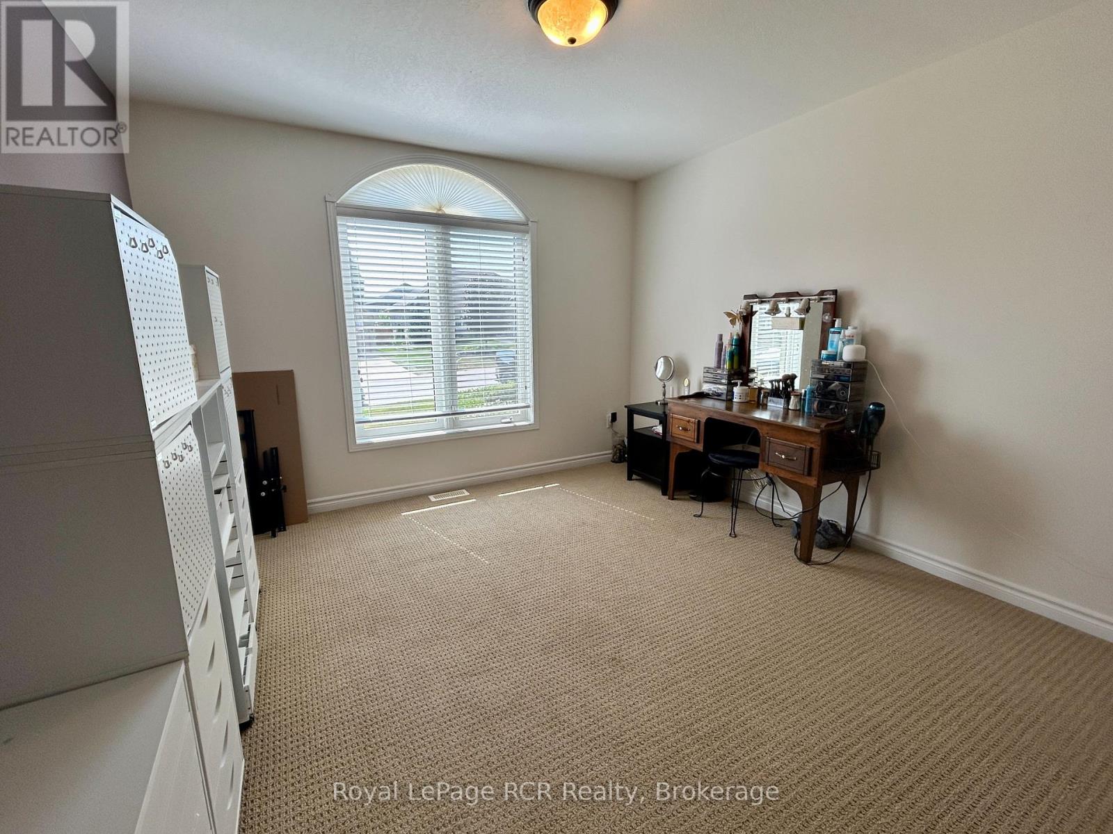 332 Westwood Drive, Brockton, Ontario  N0G 2V0 - Photo 21 - X12292447