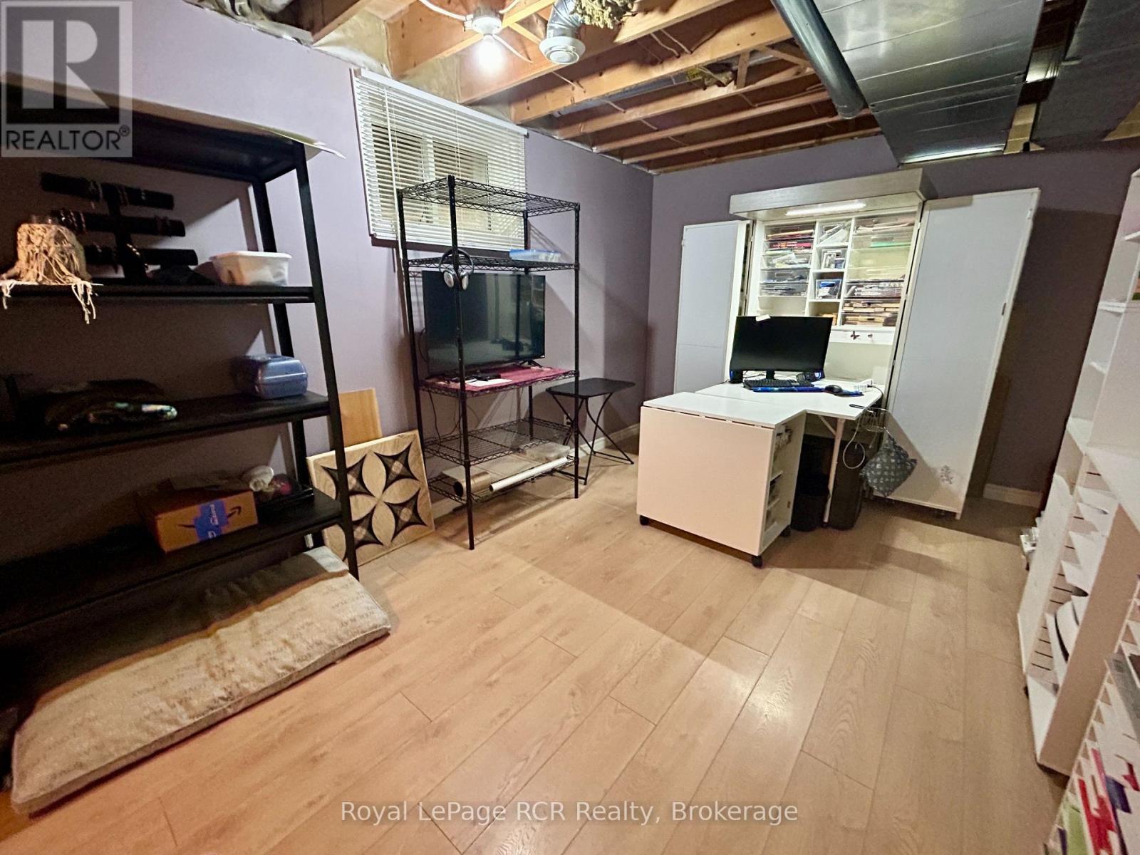 332 Westwood Drive, Brockton, Ontario  N0G 2V0 - Photo 33 - X12292447