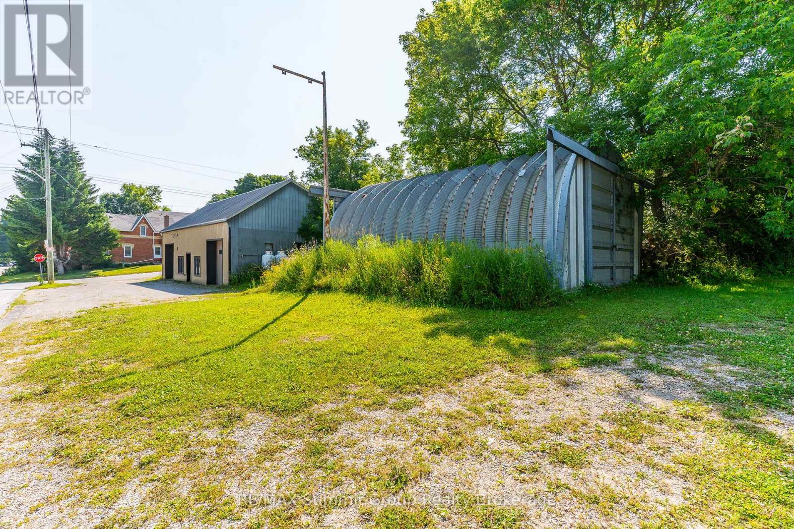 140 & 145 Wellington Street, Grey Highlands, Ontario  N0C 1C0 - Photo 16 - X12292485