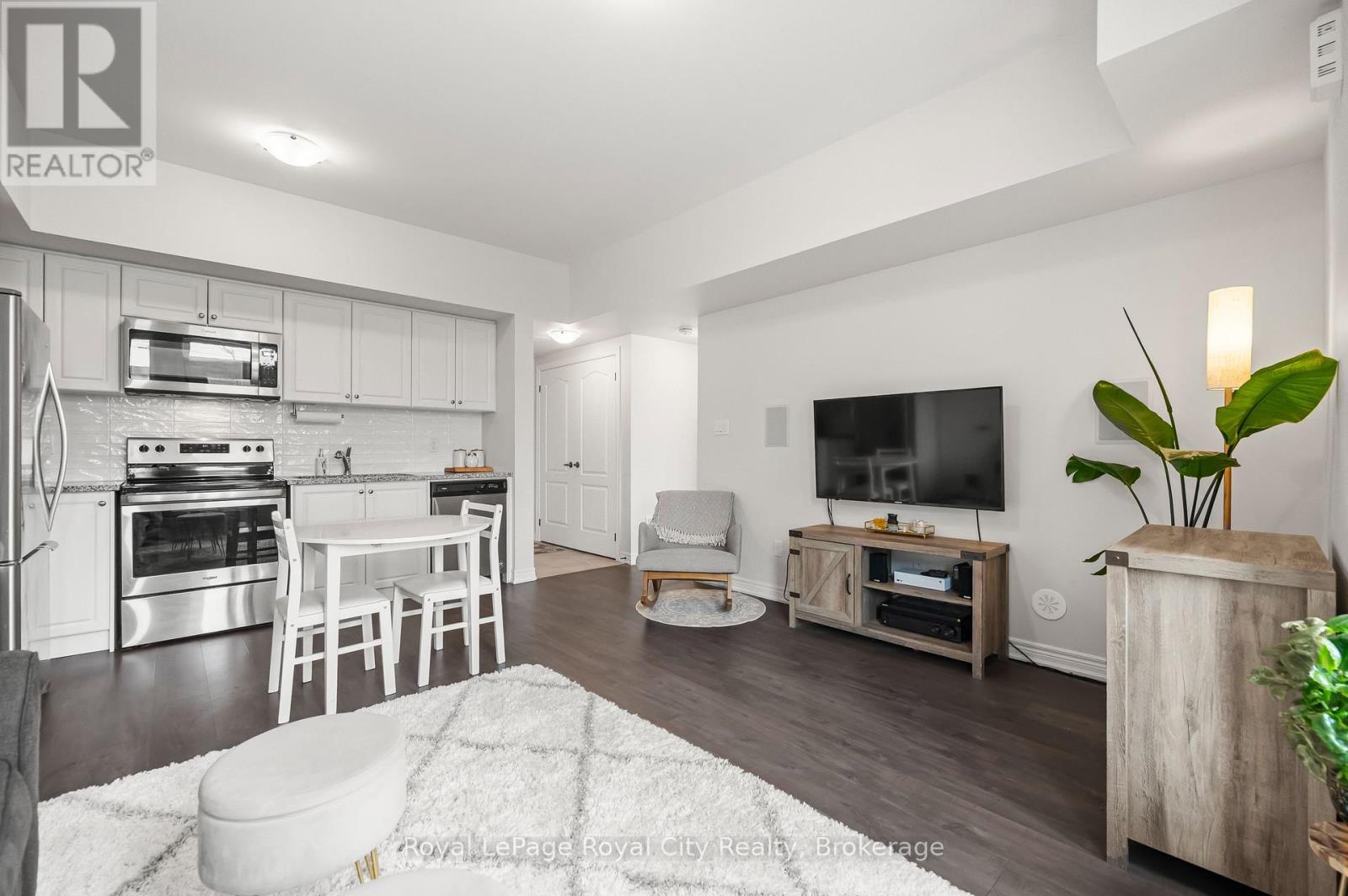 2 - 126 Watson Parkway N, Guelph, Ontario  N1E 0P6 - Photo 13 - X12292489
