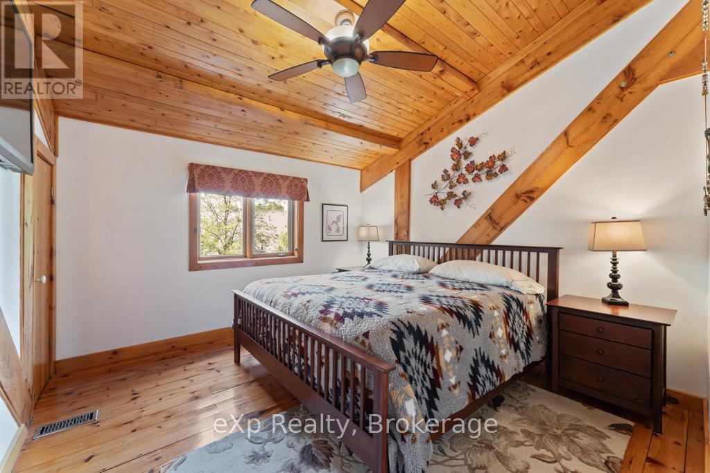 271 Bay Street, Saugeen Shores, Ontario  N0H 2L0 - Photo 33 - X12292533