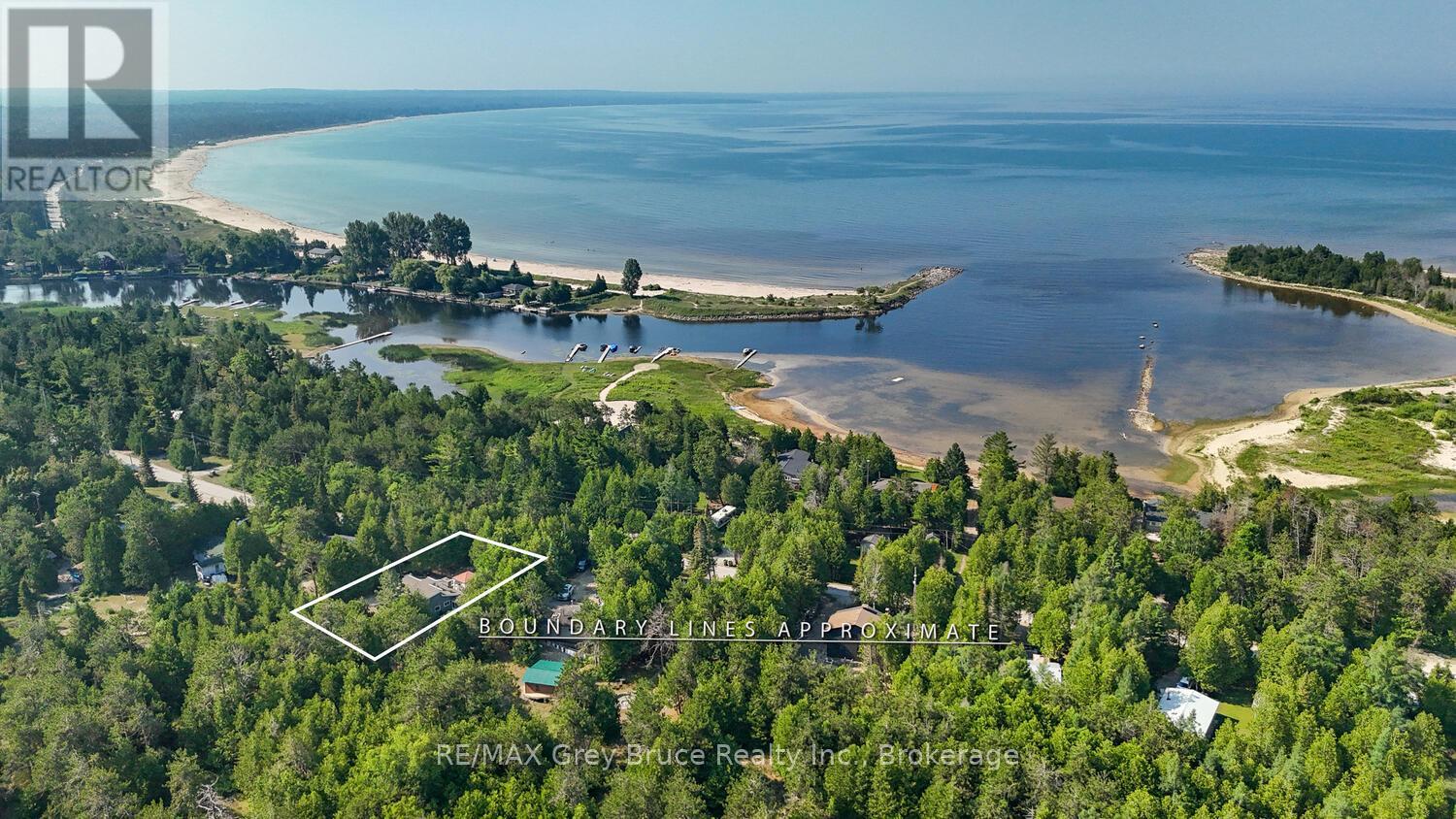 280 Ogimah Road, Native Leased Lands, Ontario  N0H 2T0 - Photo 4 - X12292537