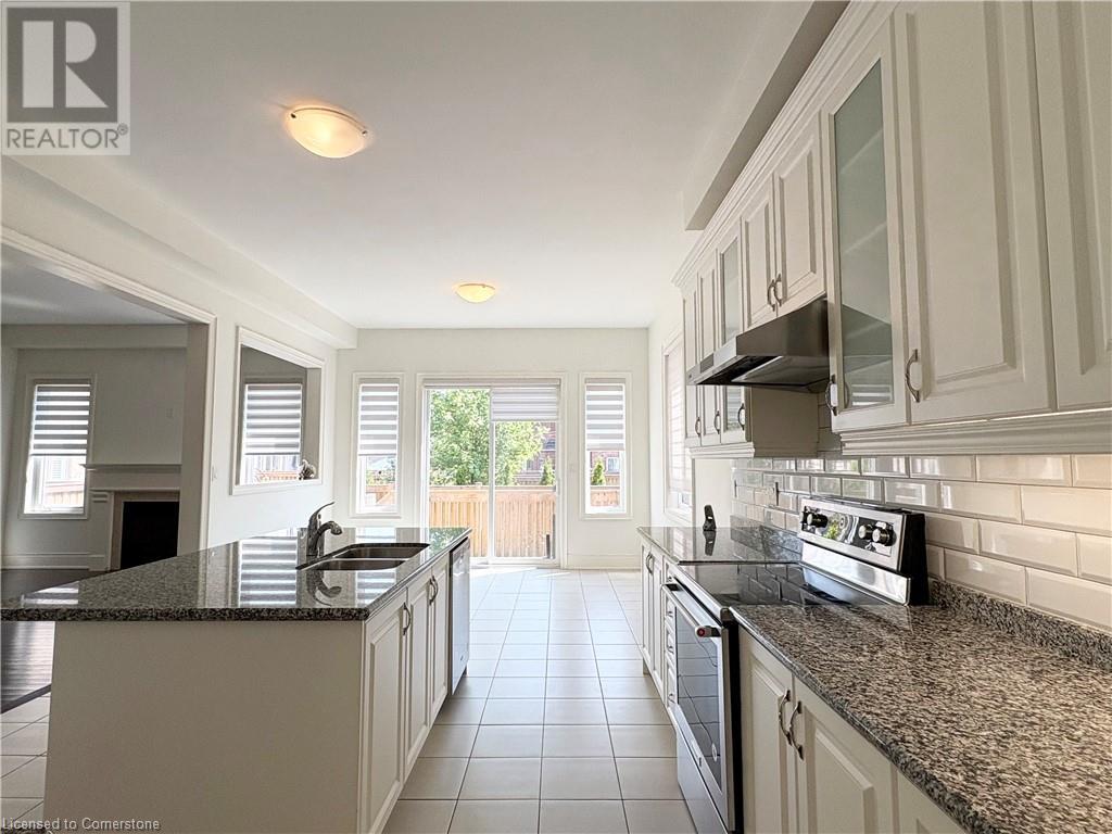 470 Threshing Mill Boulevard, Oakville, Ontario  L6H 0T1 - Photo 4 - 40752616