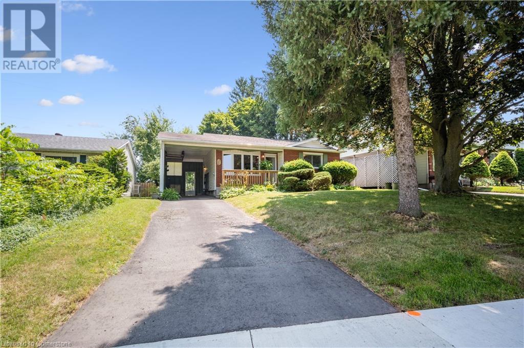 261 THORNCREST Drive, Waterloo, Ontario