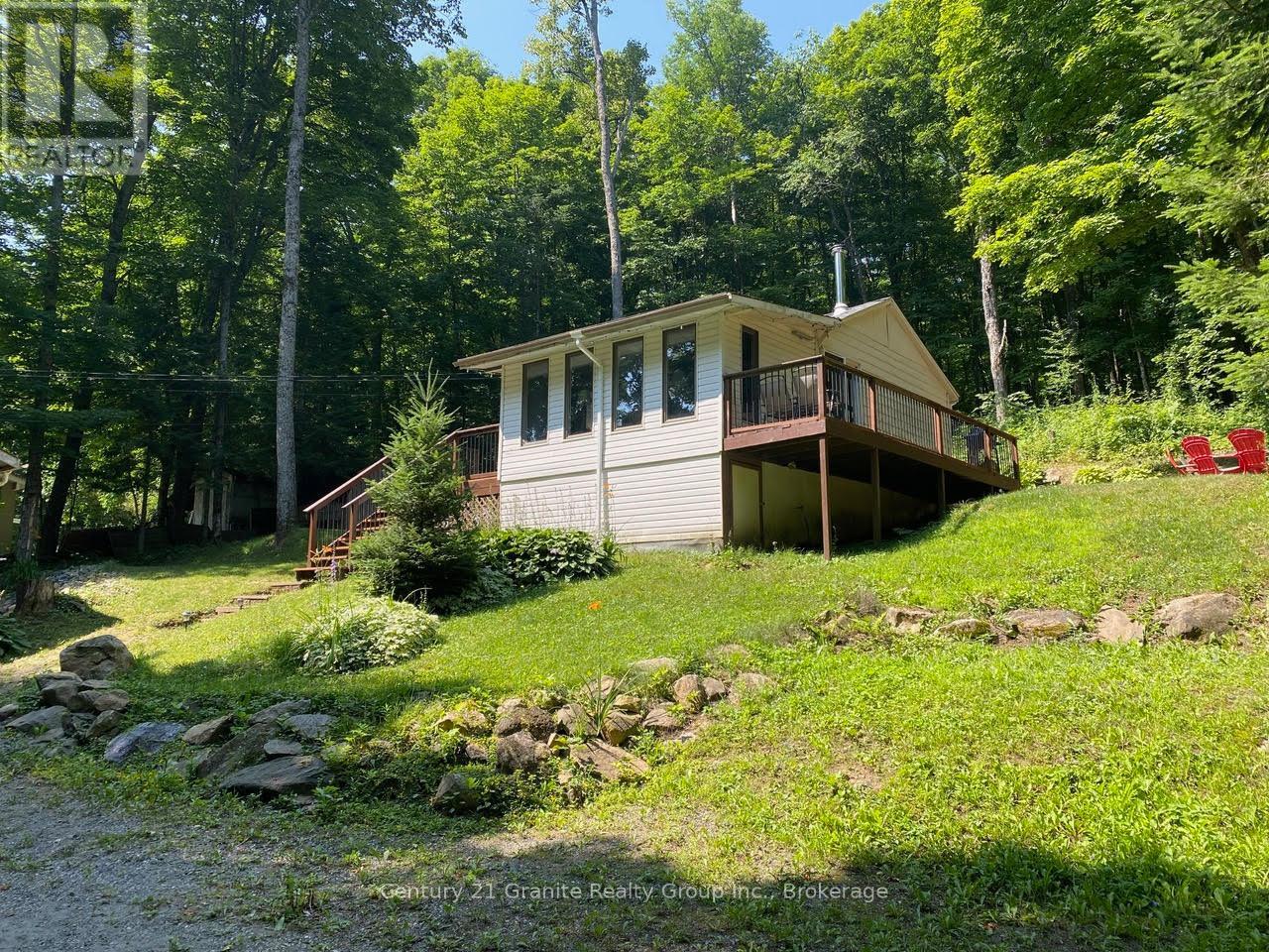 1013 MISKWABI LAKE ROAD, Dysart et al, Ontario