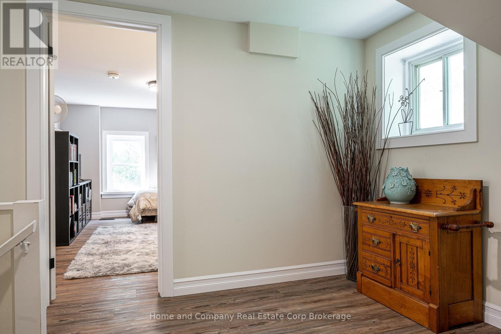 22742 Nissouri Road, Thames Centre, Ontario  N0M 2P0 - Photo 26 - X12293350