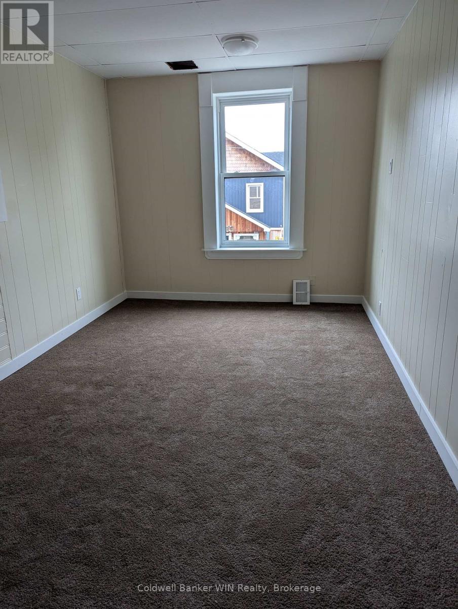 1 Geddes Street E, Minto, Ontario  N0G 1M0 - Photo 5 - X12293416