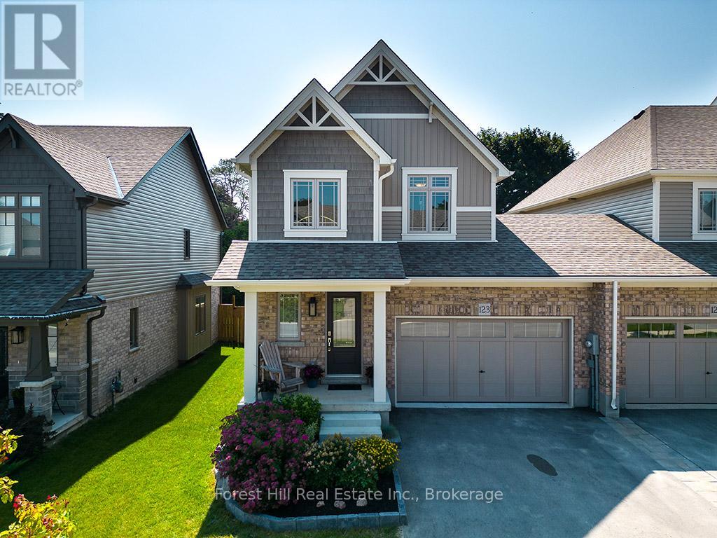 123 MULLIN STREET, Grey Highlands, Ontario