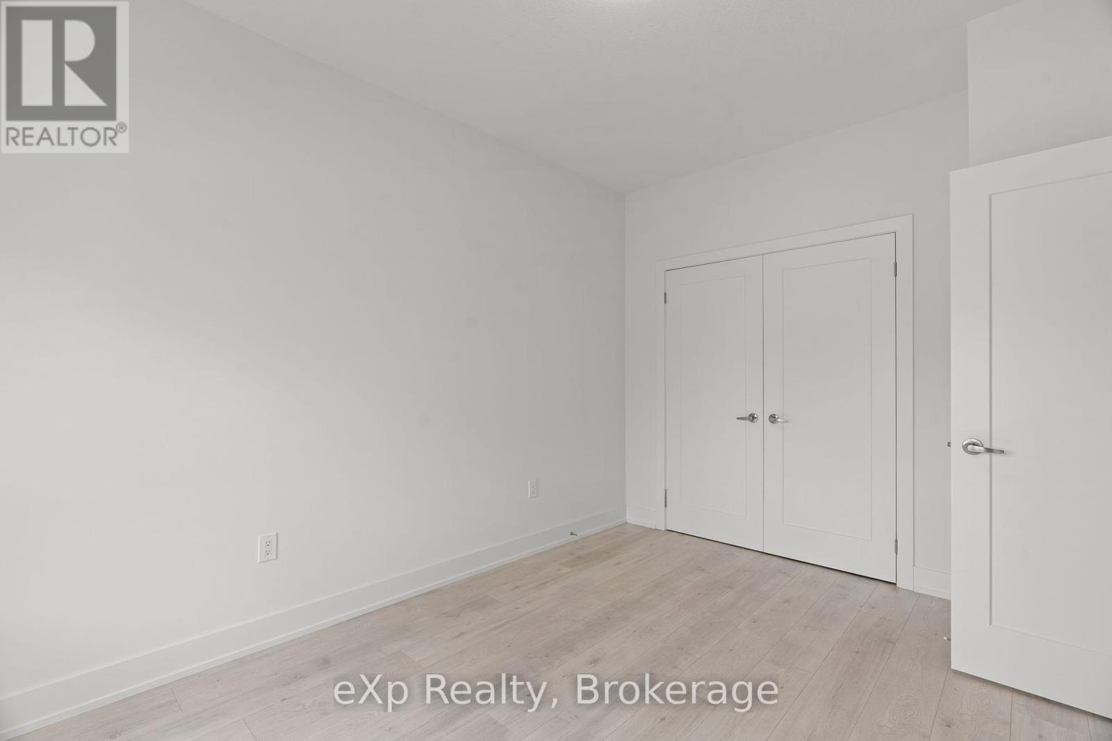 76 Cygnet Drive, Stratford, Ontario  N5A 0L6 - Photo 9 - X12293749