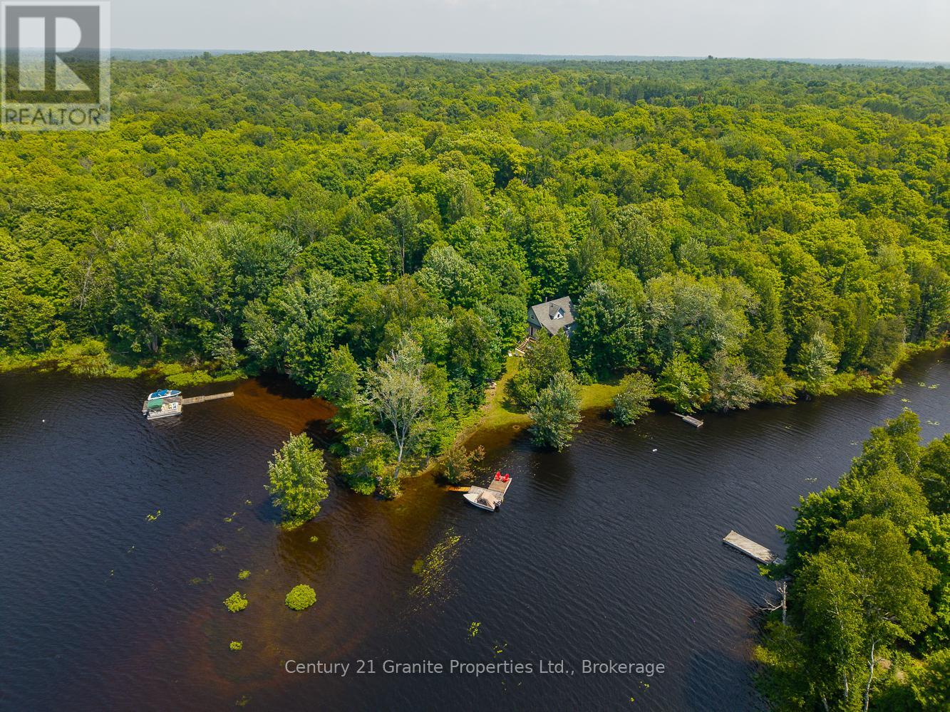 9 Sykes Lane, Whitestone, Ontario  P0A 1G0 - Photo 6 - X12294253