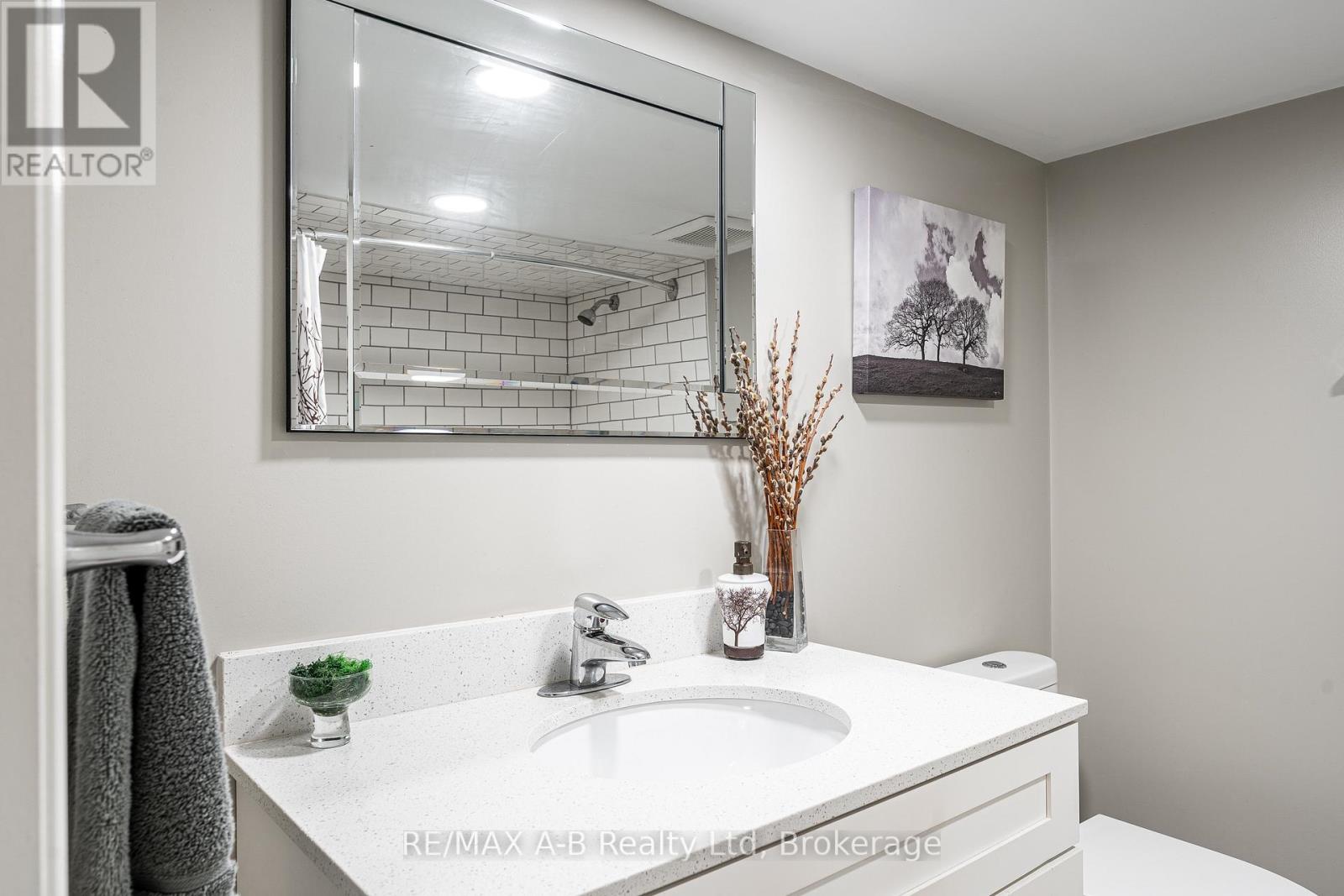 146 John Street S, Stratford, Ontario  N5A 2Z1 - Photo 36 - X12294336