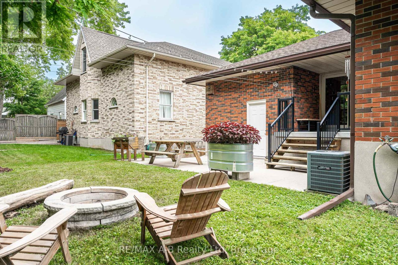 146 John Street S, Stratford, Ontario  N5A 2Z1 - Photo 44 - X12294336