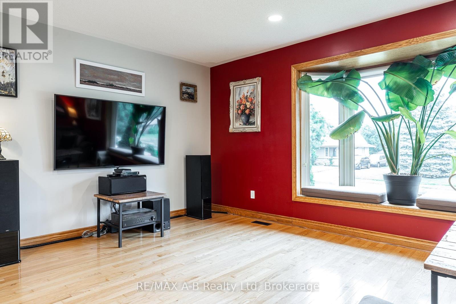146 John Street S, Stratford, Ontario  N5A 2Z1 - Photo 7 - X12294336