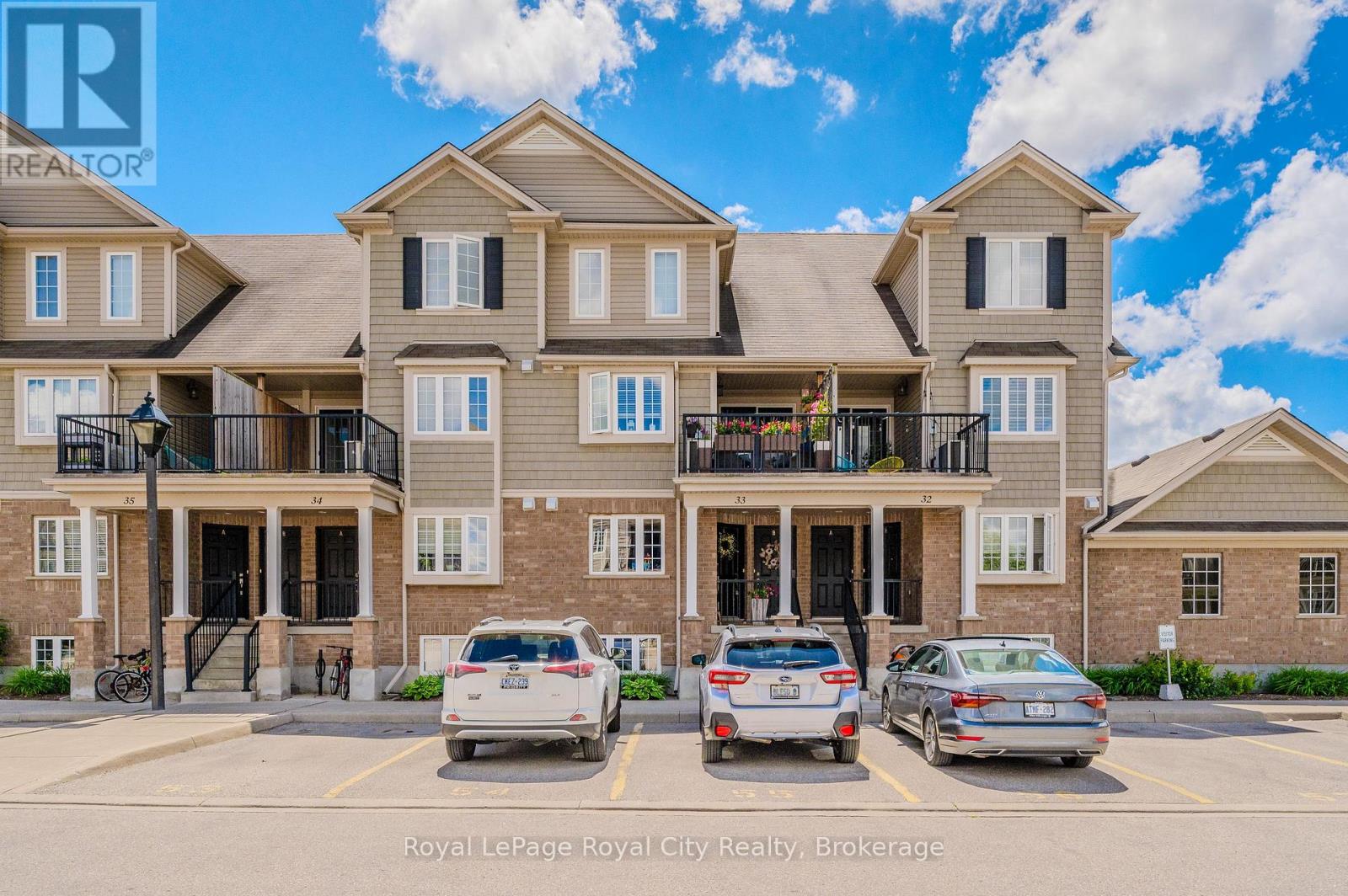 33A - 15 CARERE CRESCENT, Guelph, Ontario