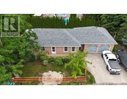 495 HILL STREET E, Centre Wellington, Ontario