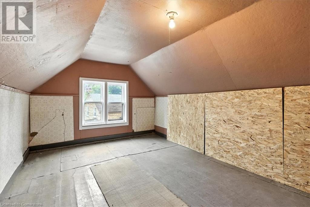 64 Lancaster Street E, Kitchener, Ontario  N2H 1M6 - Photo 32 - 40751736