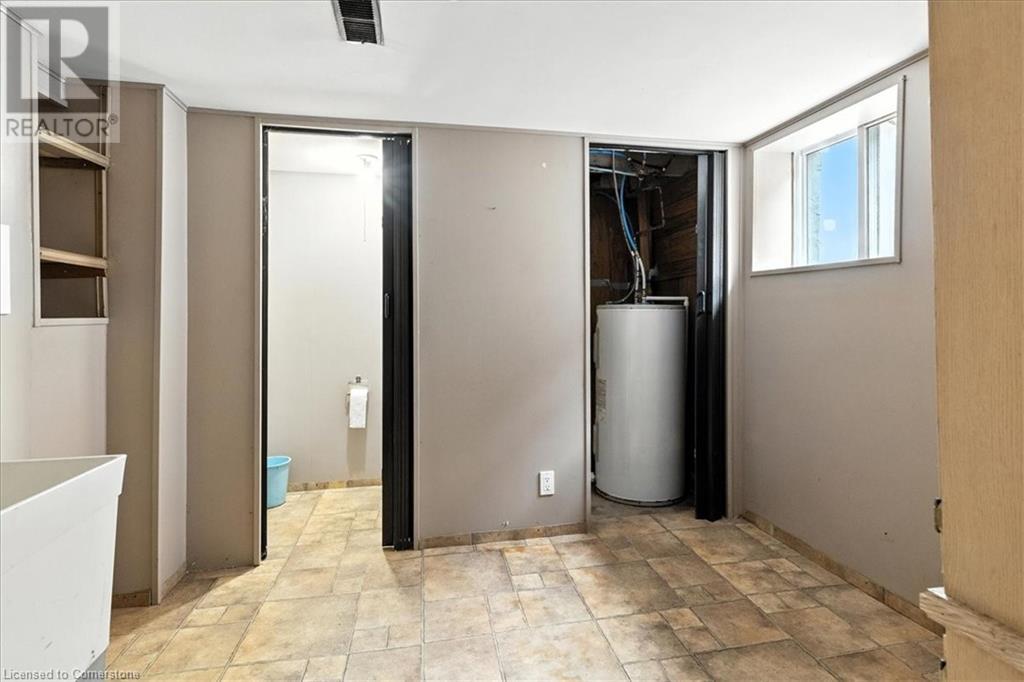 64 Lancaster Street E, Kitchener, Ontario  N2H 1M6 - Photo 38 - 40751736