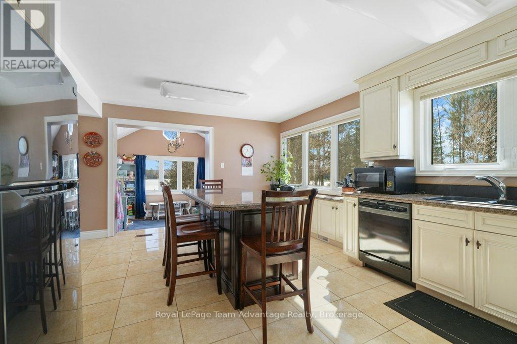 2 Tally Ho-Swords Road, Seguin, Ontario  P2A 2W9 - Photo 10 - X12297167