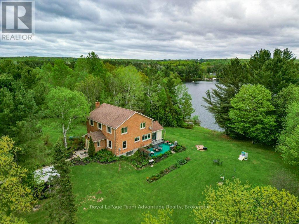 2 Tally Ho-Swords Road, Seguin, Ontario  P2A 2W9 - Photo 3 - X12297167